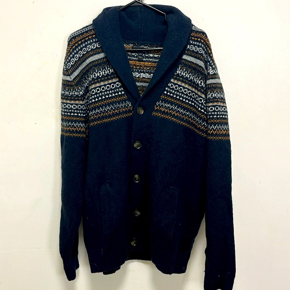 RW&CO Men’s Sweater NWT Button UP Size XL Thick Wool with 2 Pockets